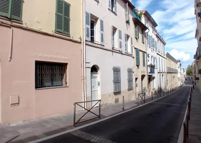 11 Rue Vauban
